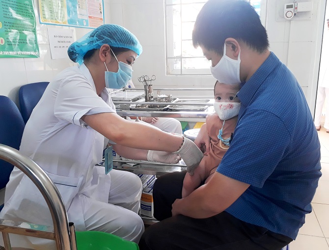 Chủ động tiêm vắc xin là biện pháp hiệu quả nhất để phòng bệnh