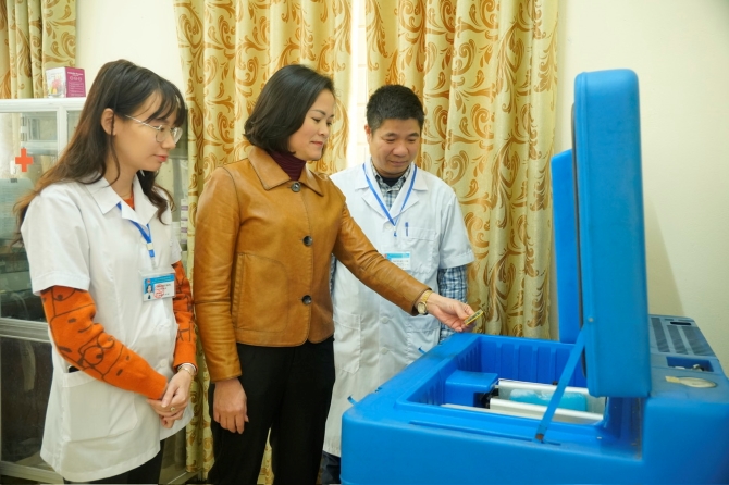 Đảm bảo 95% trẻ từ đủ 6 tháng đến dưới 9 tháng tuổi được tiêm 1 mũi vắc xin phòng bệnh sởi