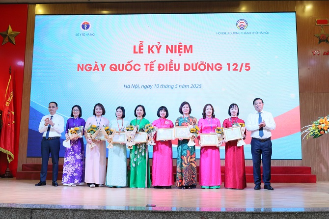   Hội Điều dưỡng thành phố Hà Nội tổ chức Lễ kỷ niệm “Ngày Quốc tế Điều dưỡng 12/5”