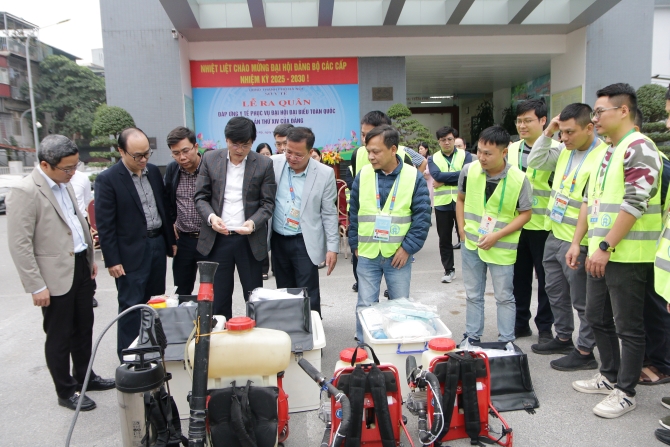 Ngành Y tế Hà Nội ra quân bảo đảm công tác y tế phục vụ Đại hội đại biểu toàn quốc lần thứ XIV của Đảng