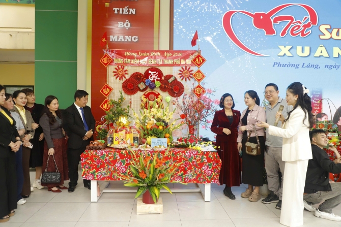 CDC Hà Nội tham gia Hội chợ “Tết sum vầy – Xuân ơn Đảng”