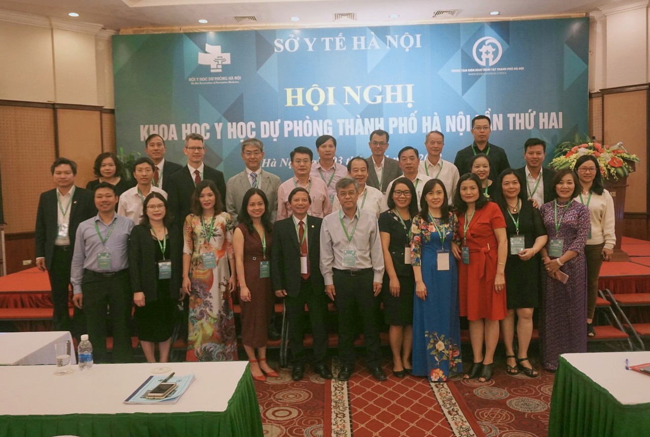 Nghiên cứu khoa học vì sức khỏe cộng đồng, hội nhập và phát triển