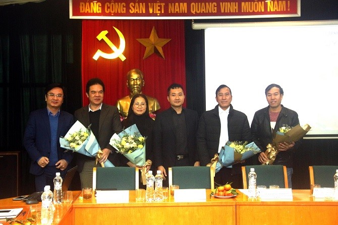 Chuyên gia tư vấn phòng, điều trị các bệnh giao mùa đông - xuân